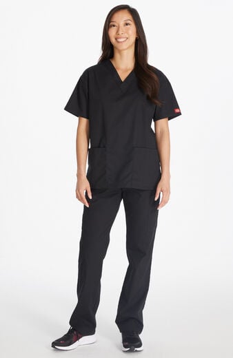 Women's Scrub Set: Core 3-Pocket V-Neck Top & Pull On Pant Women's Scrub Set: Core 3-Pocket V-Neck Top & Pull On Pant