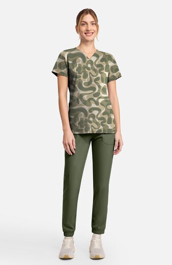 Women's Abstract Camo Print Scrub Top Women's Abstract Camo Print Scrub Top